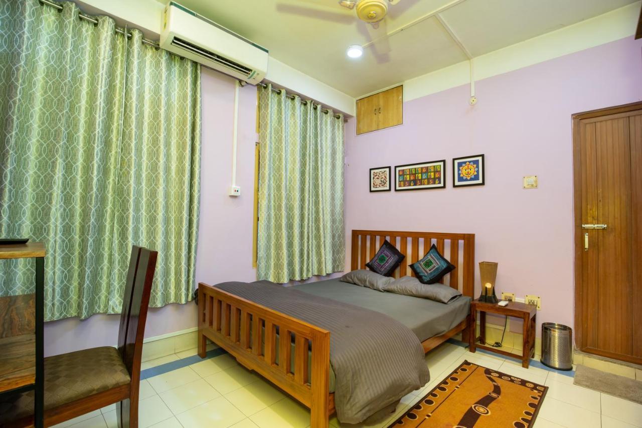 Bimban's- A Cozy Little Place Apartment Guwahati