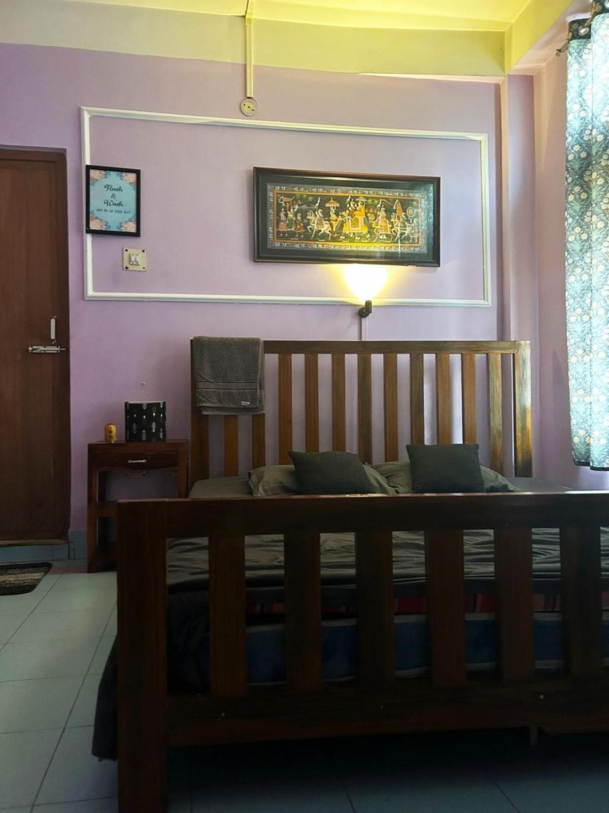 Bimban's- A Cozy Little Place Apartment Guwahati